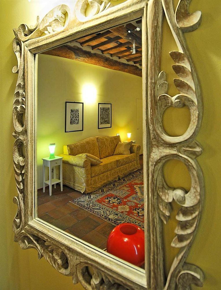 Antica Residenza Dell'Angelo Hotel Lucca Bagian luar foto